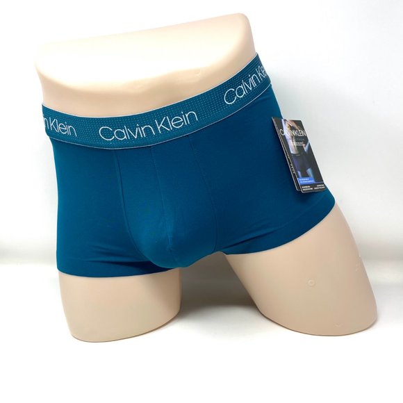 calvin klein air fx tech trunk